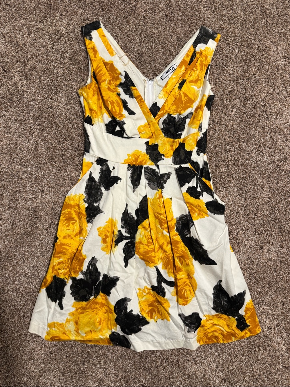 Yellow Floral V-Neck Sleeveless Dress size 4